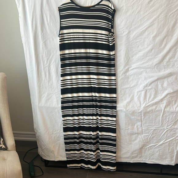 Antistar Black and White Striped Sleeveless Stretchy Maxi Dress Made in Canada - Picture 7 of 13